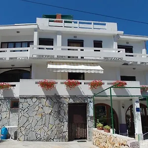Appartement Batomalj